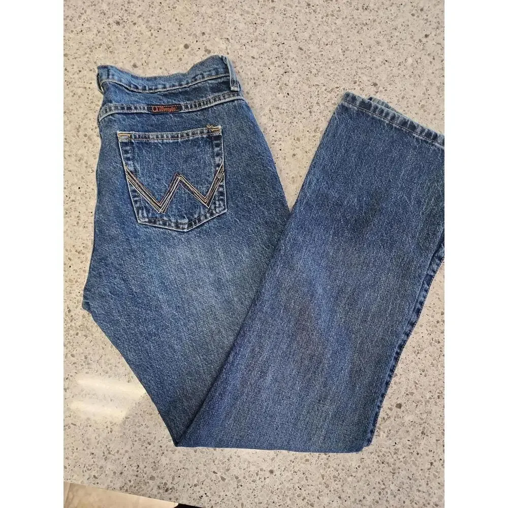 Jeans - Picture 1 of 9